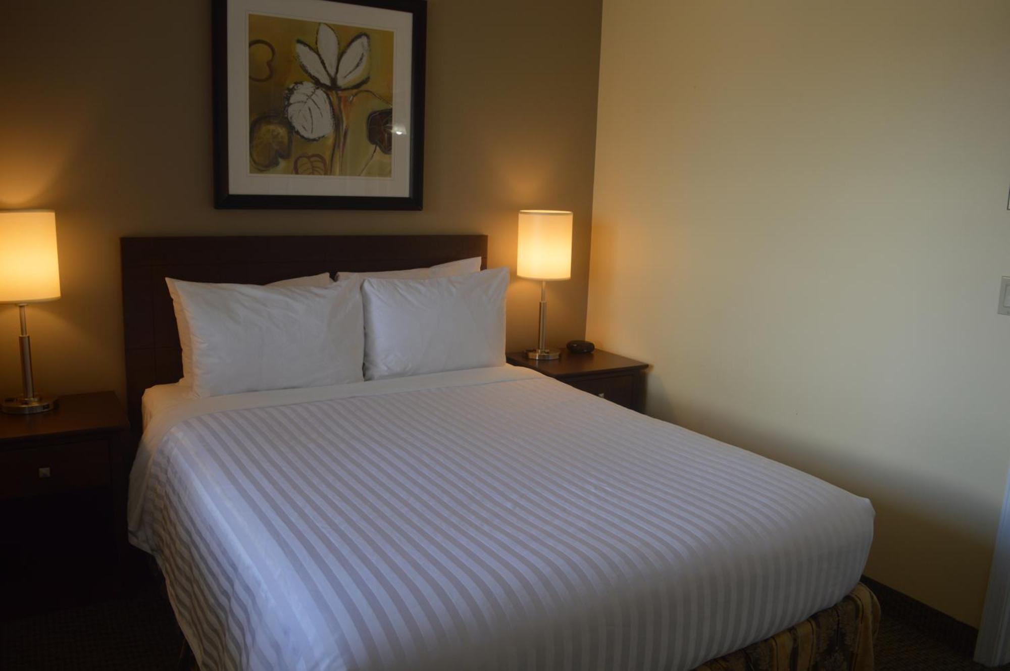 Siesta Suites 킬로나 외부 사진