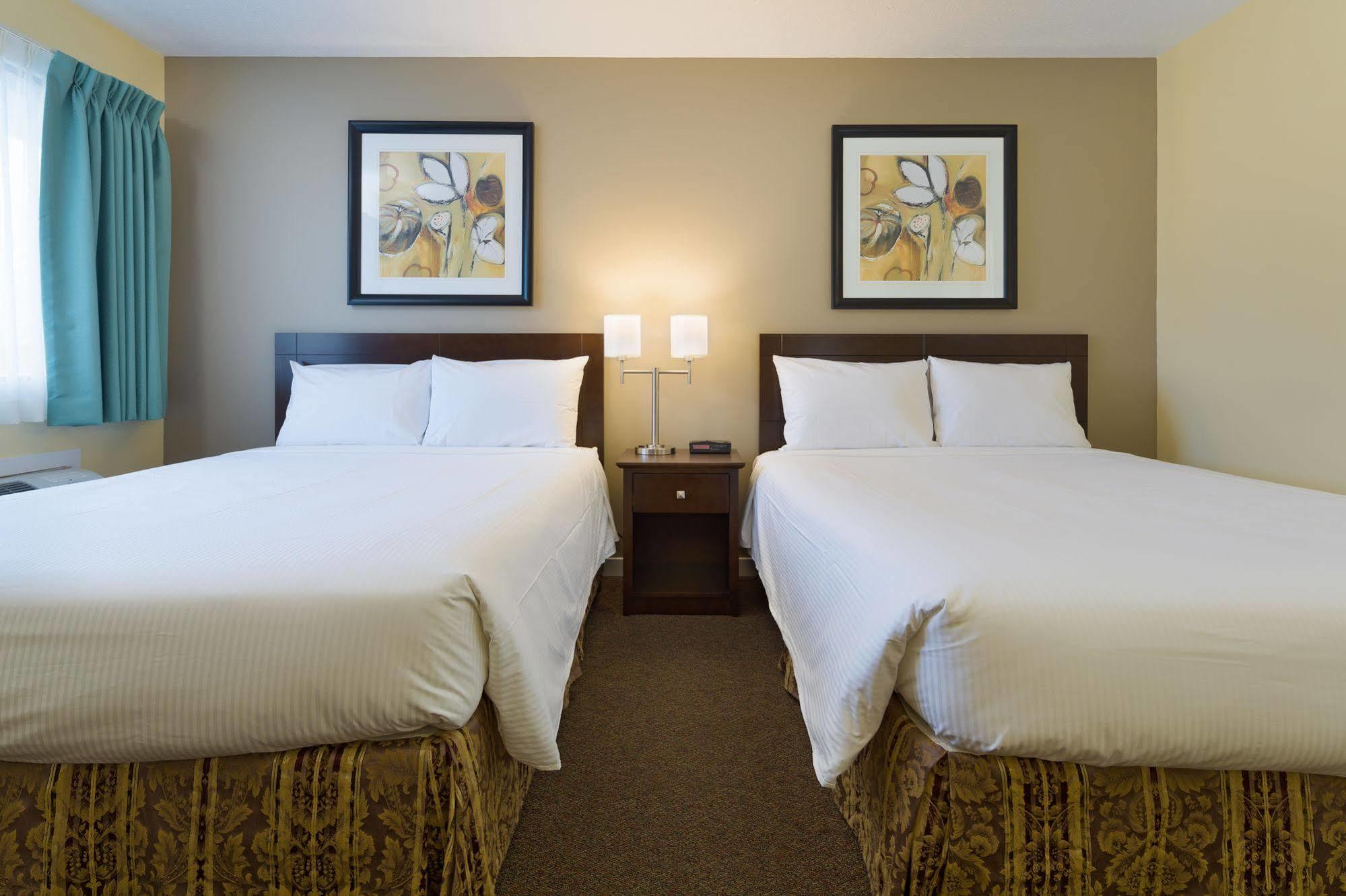 Siesta Suites 킬로나 외부 사진