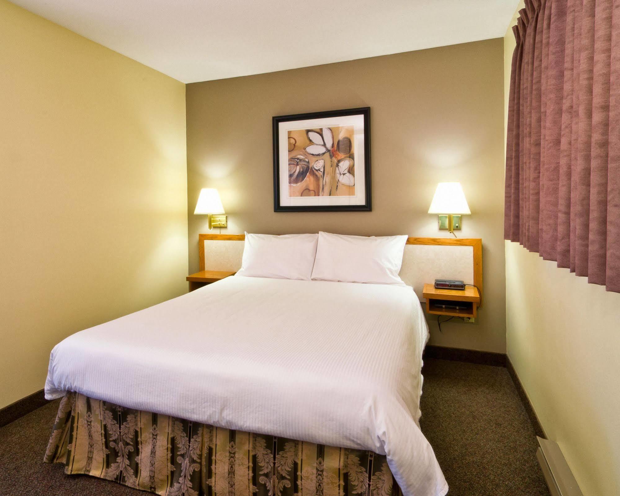 Siesta Suites 킬로나 외부 사진